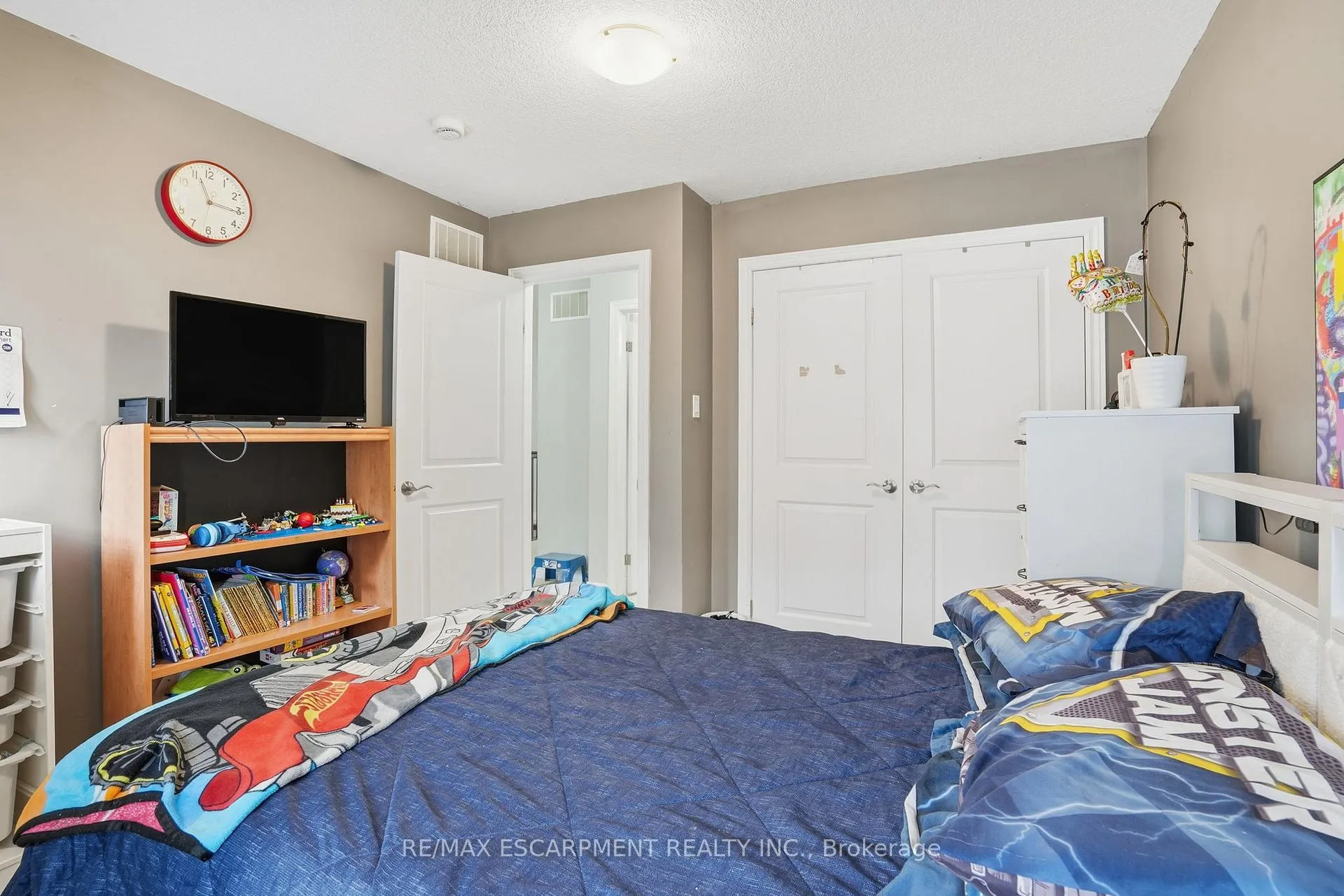 Photo 18 of Unit 6, 7 Lakelawn Road, Grimsby, Grimsby Beach — HOMEH