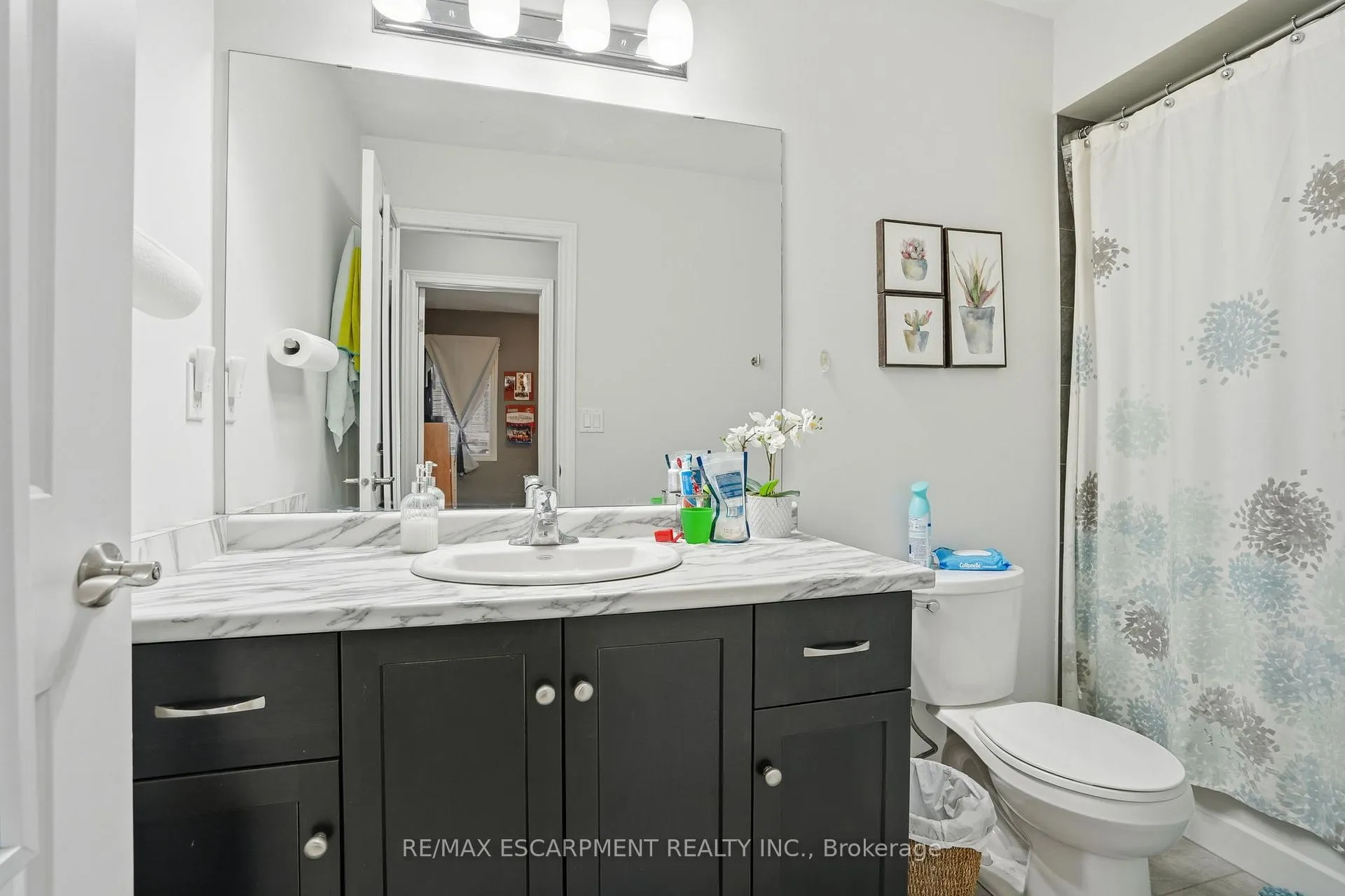 Photo 19 of Unit 6, 7 Lakelawn Road, Grimsby, Grimsby Beach — HOMEH