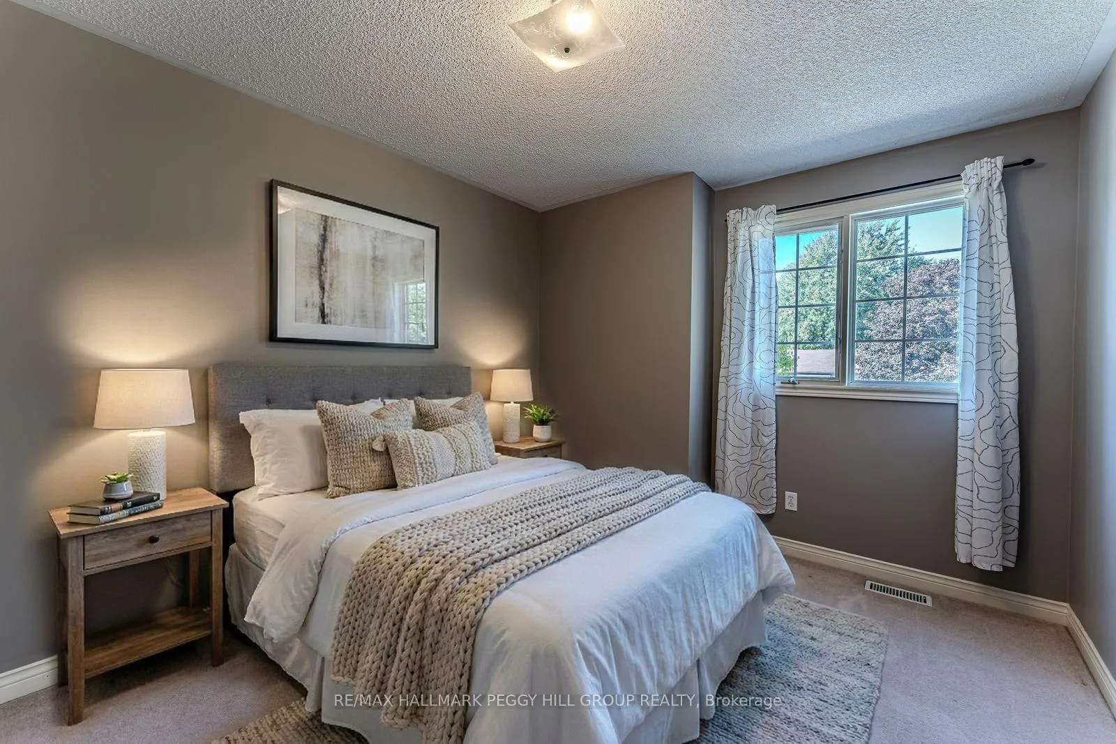 Photo 6 of 239 Simcoe Street, Clearview, Stayner — HOMEH