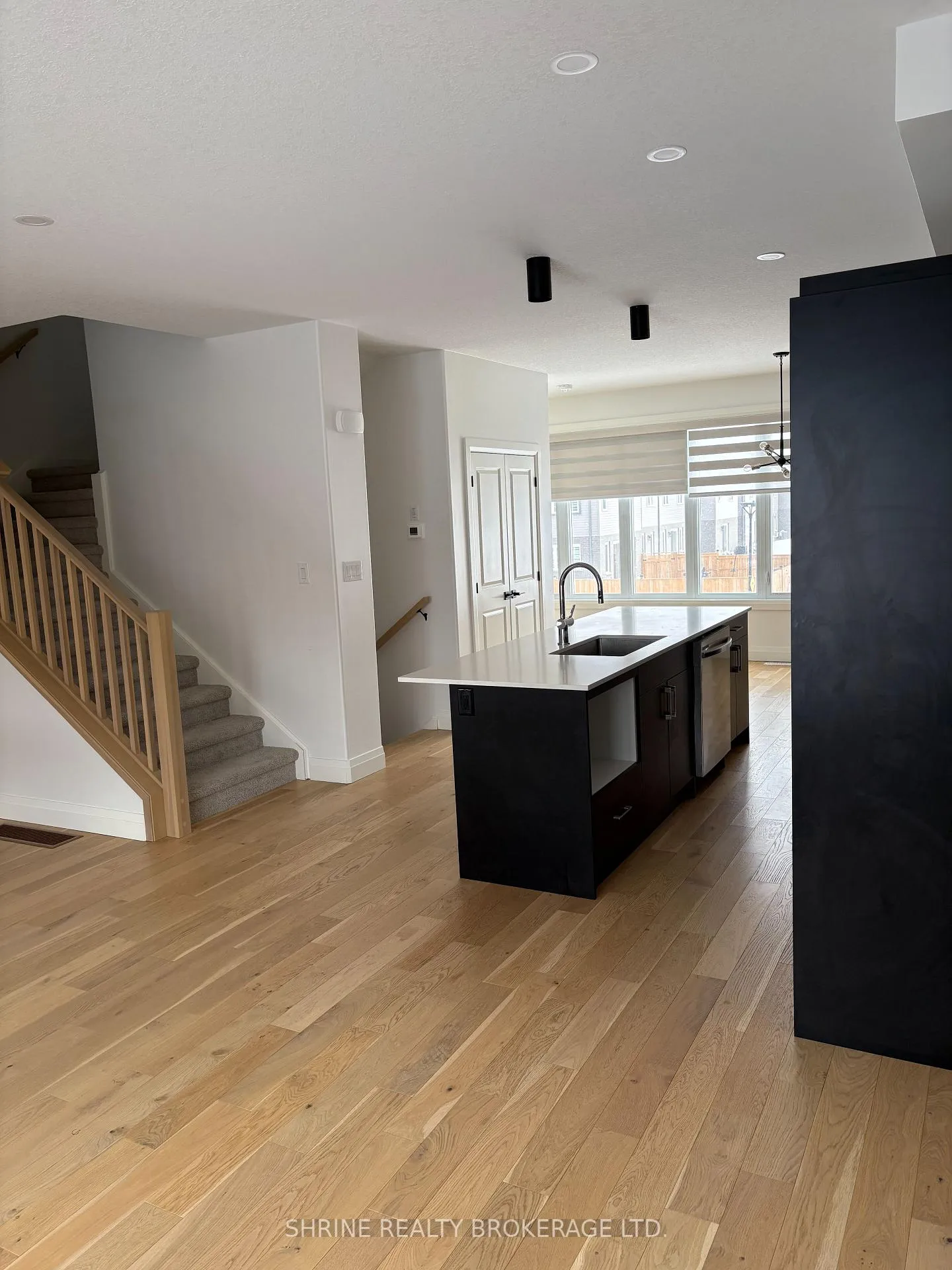 Photo 10 of Unit 37, 235 Kennington Way, London, South W — HOMEH