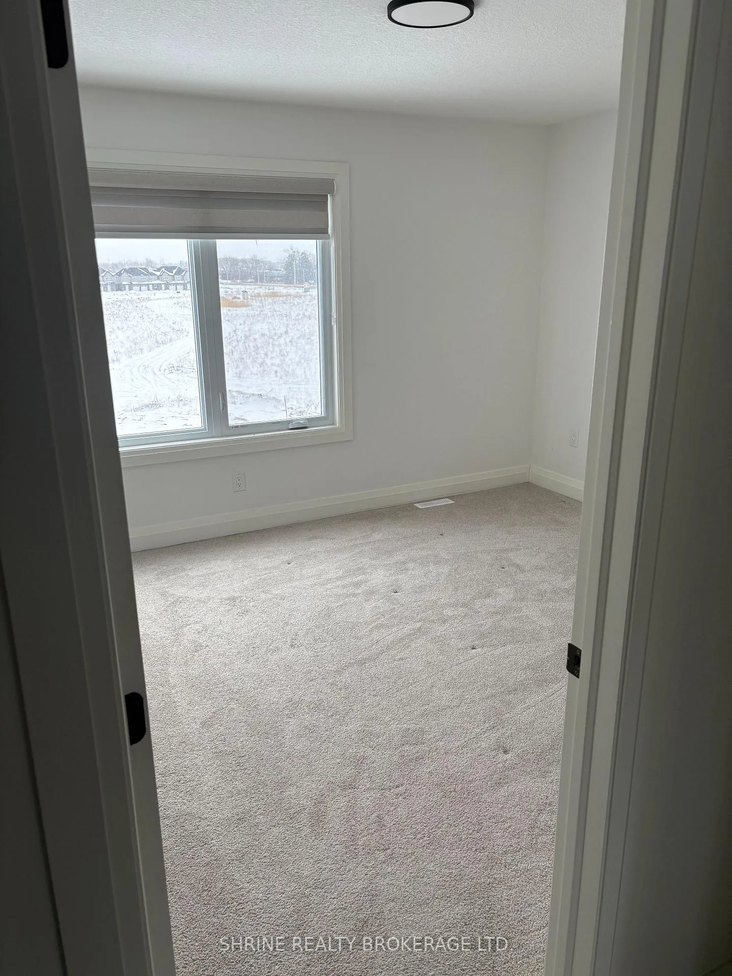 Photo 17 of Unit 37, 235 Kennington Way, London, South W — HOMEH