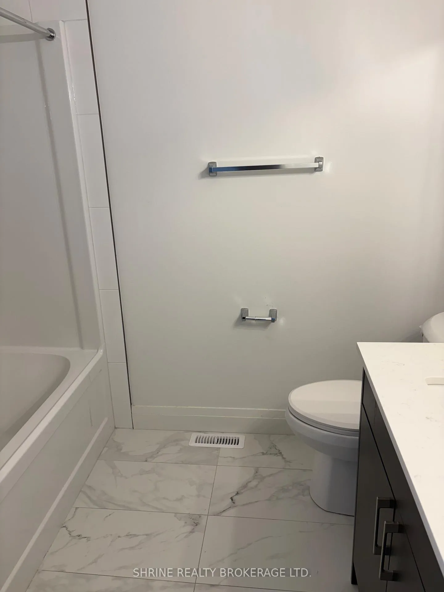 Photo 20 of Unit 37, 235 Kennington Way, London, South W — HOMEH
