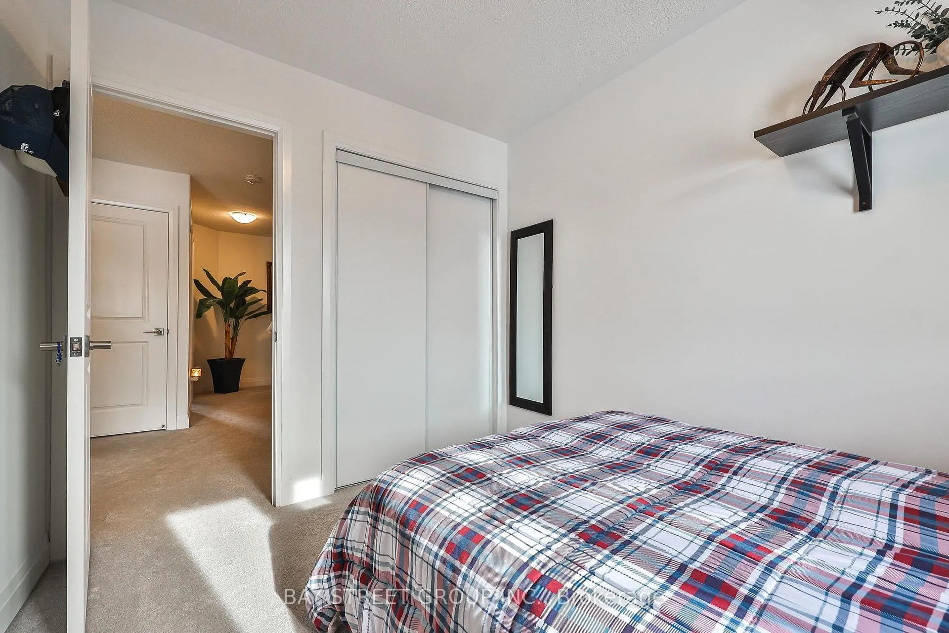 Photo 24 of 75 Windtree Way, Halton Hills, Georgetown — HOMEH