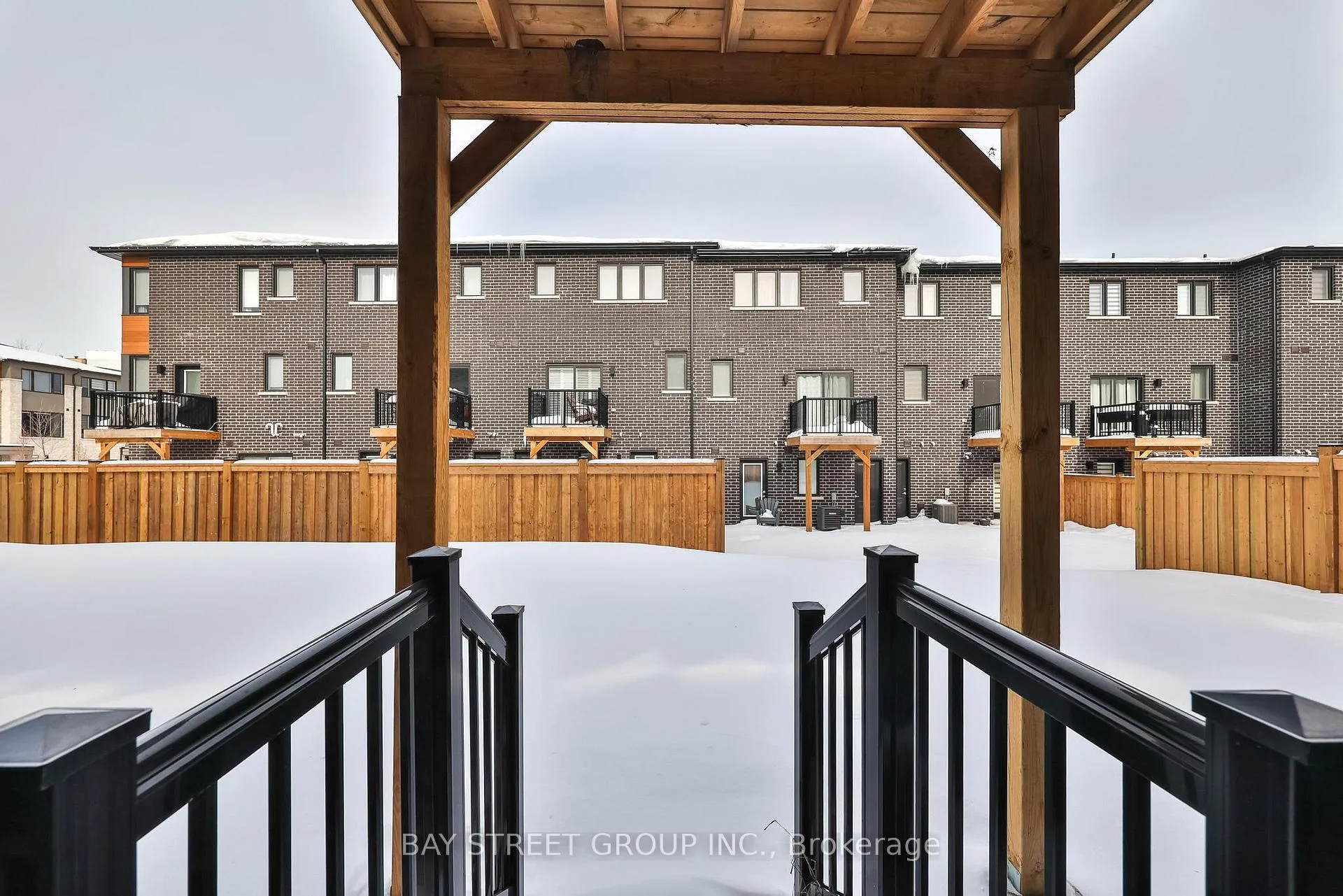 Photo 30 of 75 Windtree Way, Halton Hills, Georgetown — HOMEH
