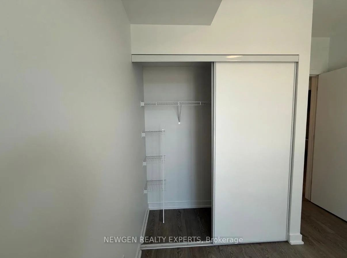 Photo 8 of Unit 303, 750 Whitlock Avenue, Milton, Cobban — HOMEH