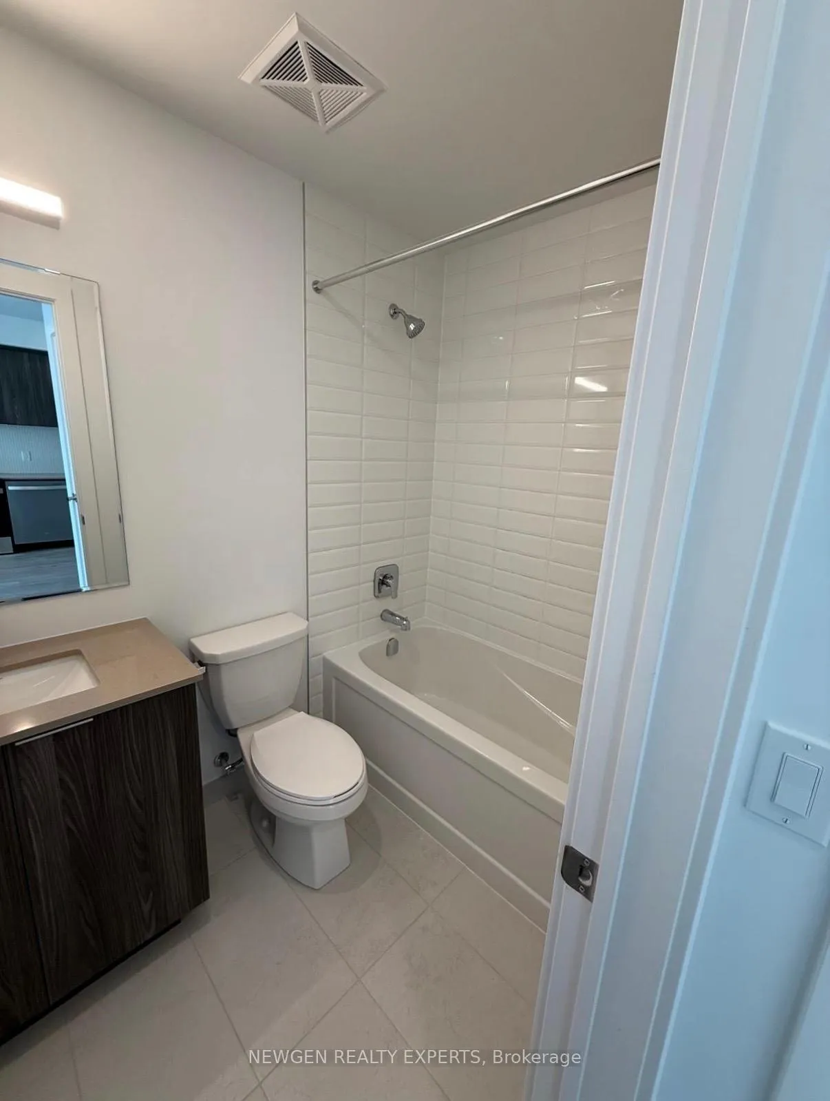 Photo 11 of Unit 303, 750 Whitlock Avenue, Milton, Cobban — HOMEH