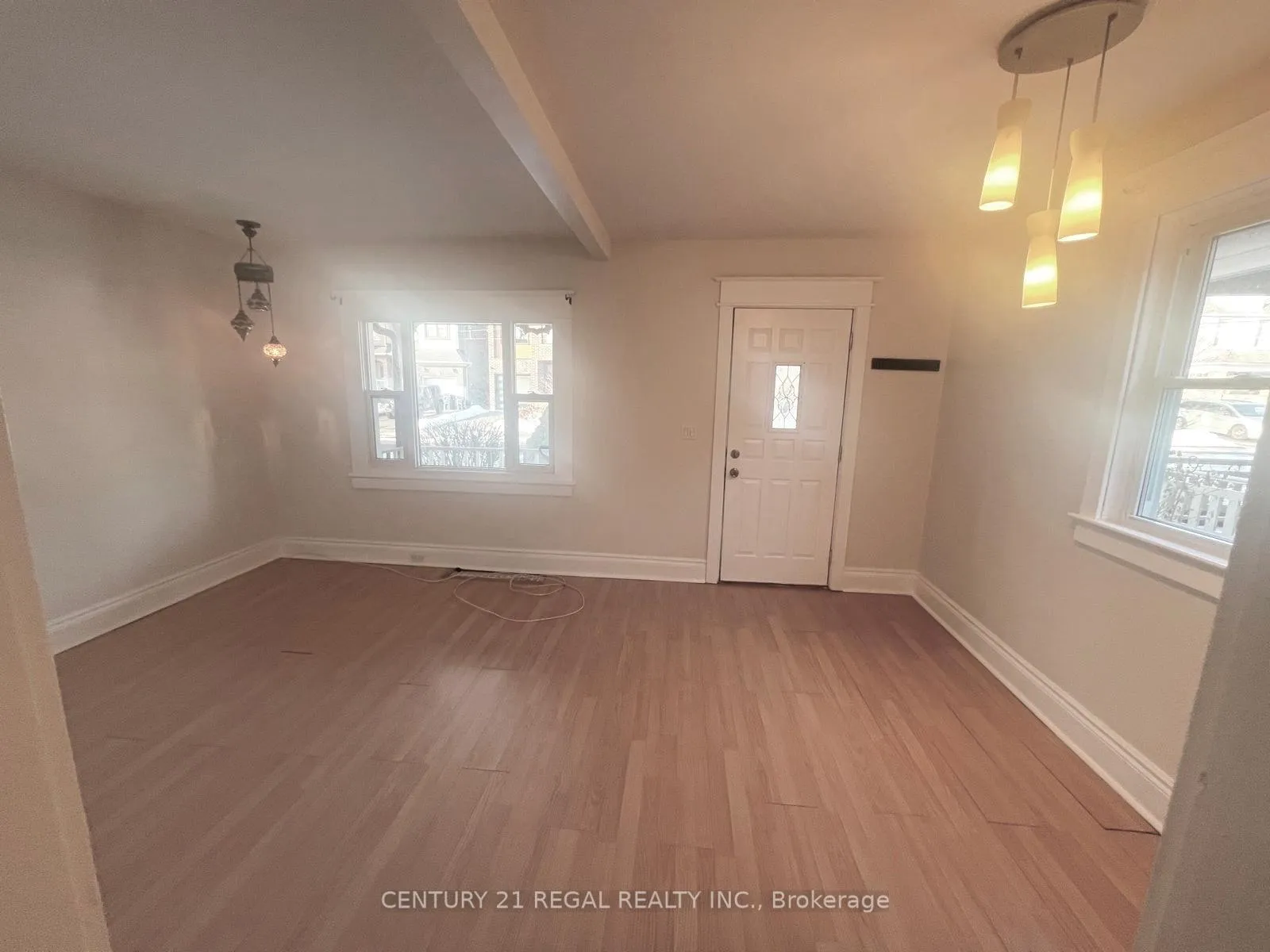 Photo 4 of 7 Holborne Avenue, Toronto, Danforth Village-East York — HOMEH