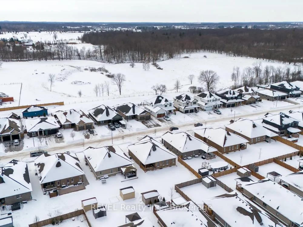Photo 36 of 94 Julia Drive, Welland, Coyle Creek — HOMEH