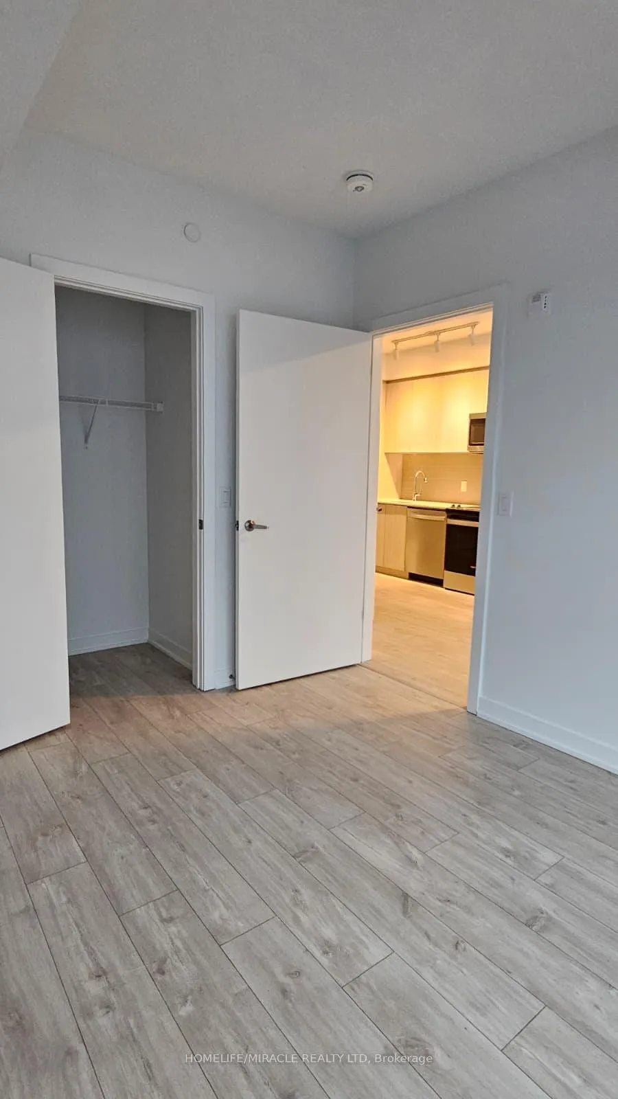 Photo 3 of Unit 409, 750 Whitlock Avenue, Milton, Cobban — HOMEH
