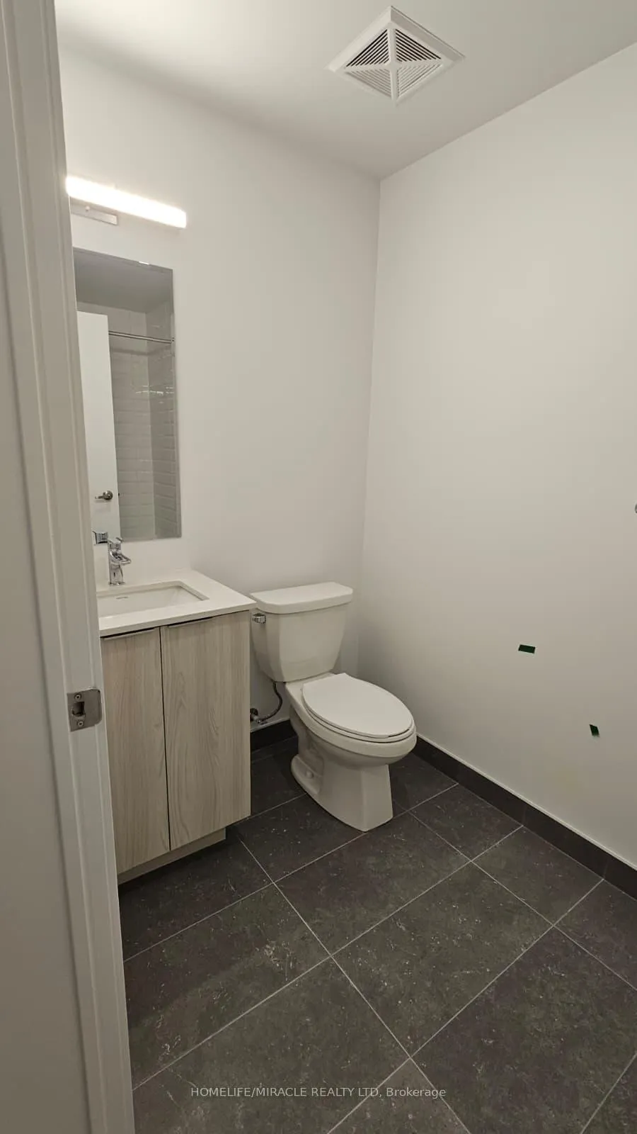Photo 7 of Unit 409, 750 Whitlock Avenue, Milton, Cobban — HOMEH