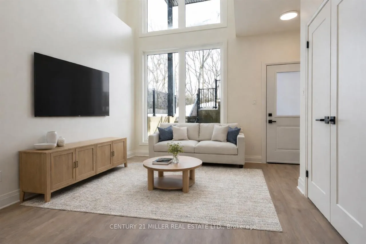 Photo 3 of Unit B, 153 Richardson Street, Guelph/Eramosa, Rockwood — HOMEH