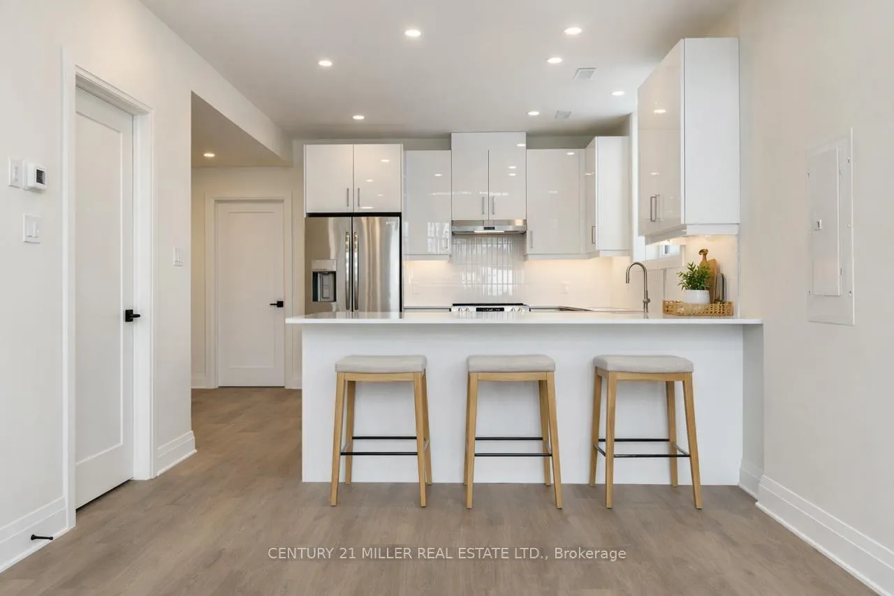 Photo 5 of Unit B, 153 Richardson Street, Guelph/Eramosa, Rockwood — HOMEH