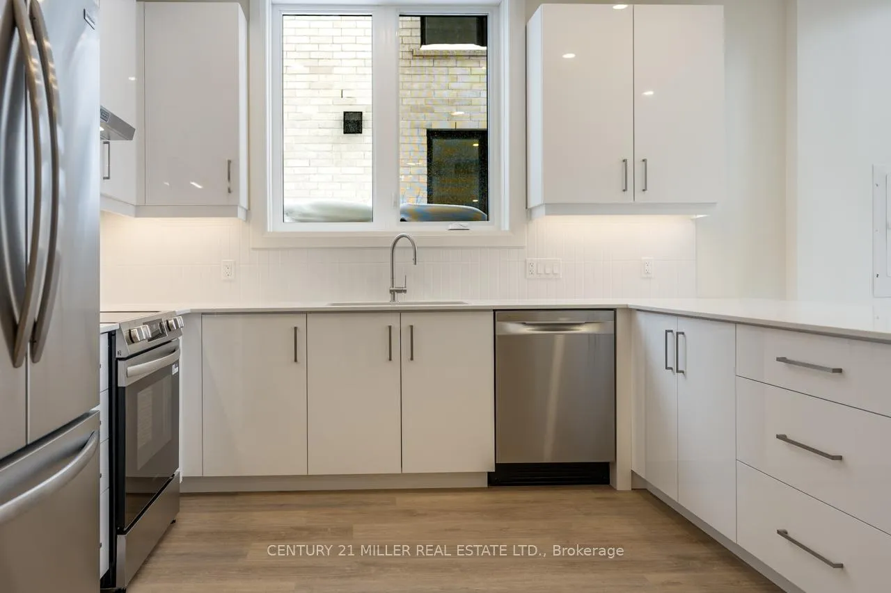 Photo 6 of Unit B, 153 Richardson Street, Guelph/Eramosa, Rockwood — HOMEH
