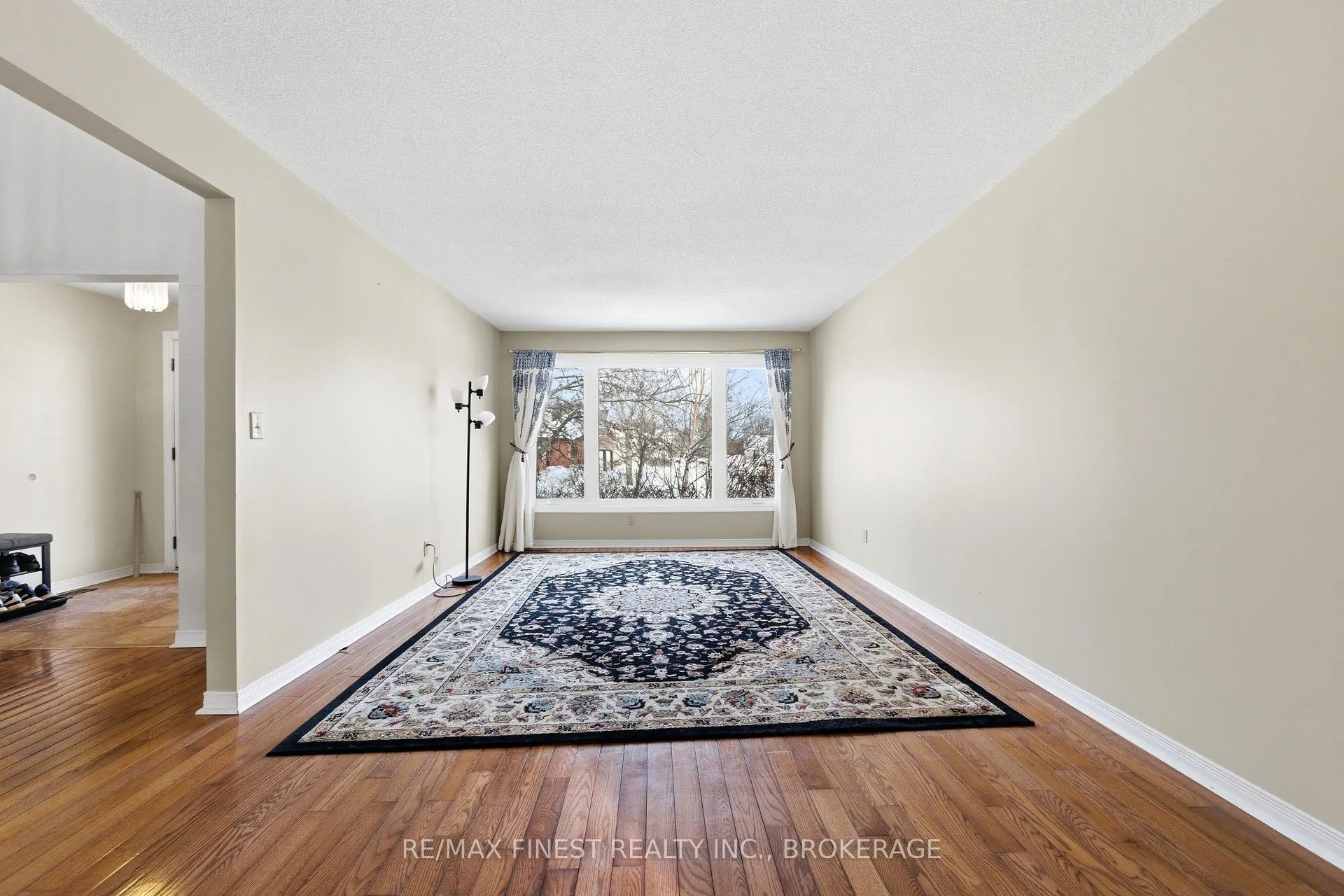 Photo 7 of 953 Lancaster Drive, Kingston, North of Taylor-Kidd Blvd — HOMEH