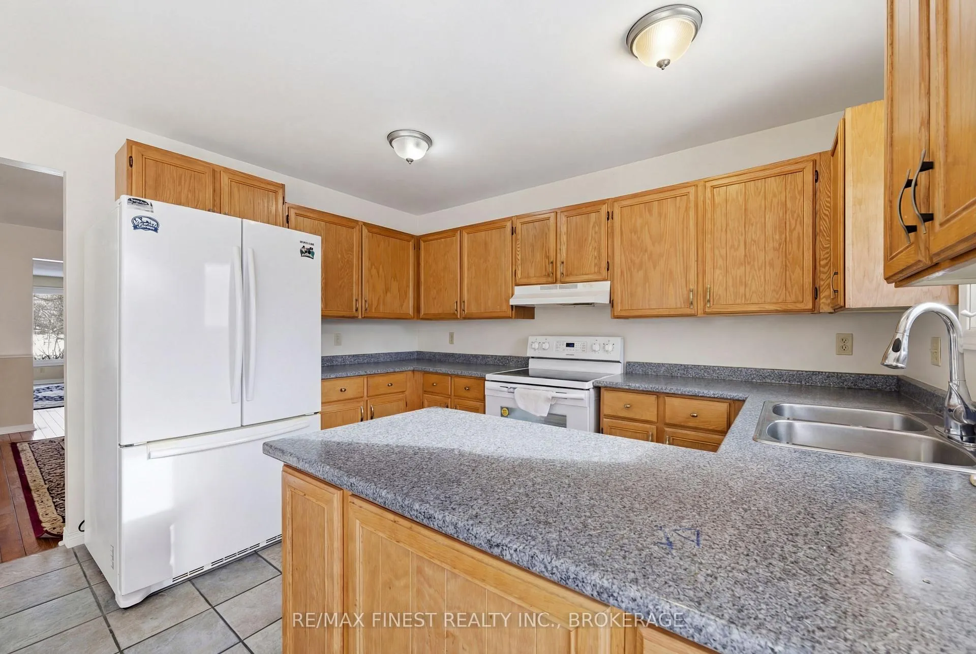 Photo 18 of 953 Lancaster Drive, Kingston, North of Taylor-Kidd Blvd — HOMEH