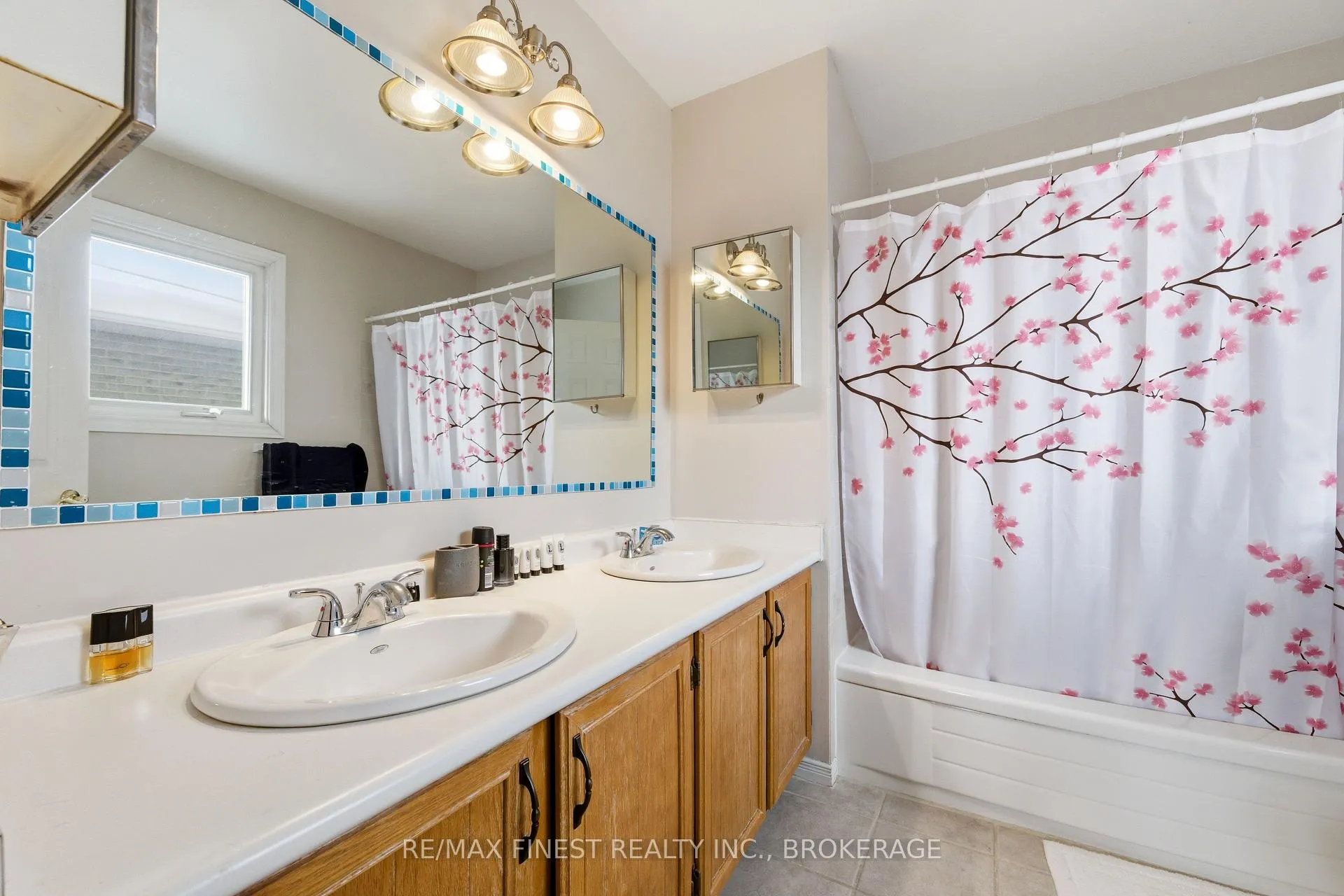 Photo 25 of 953 Lancaster Drive, Kingston, North of Taylor-Kidd Blvd — HOMEH