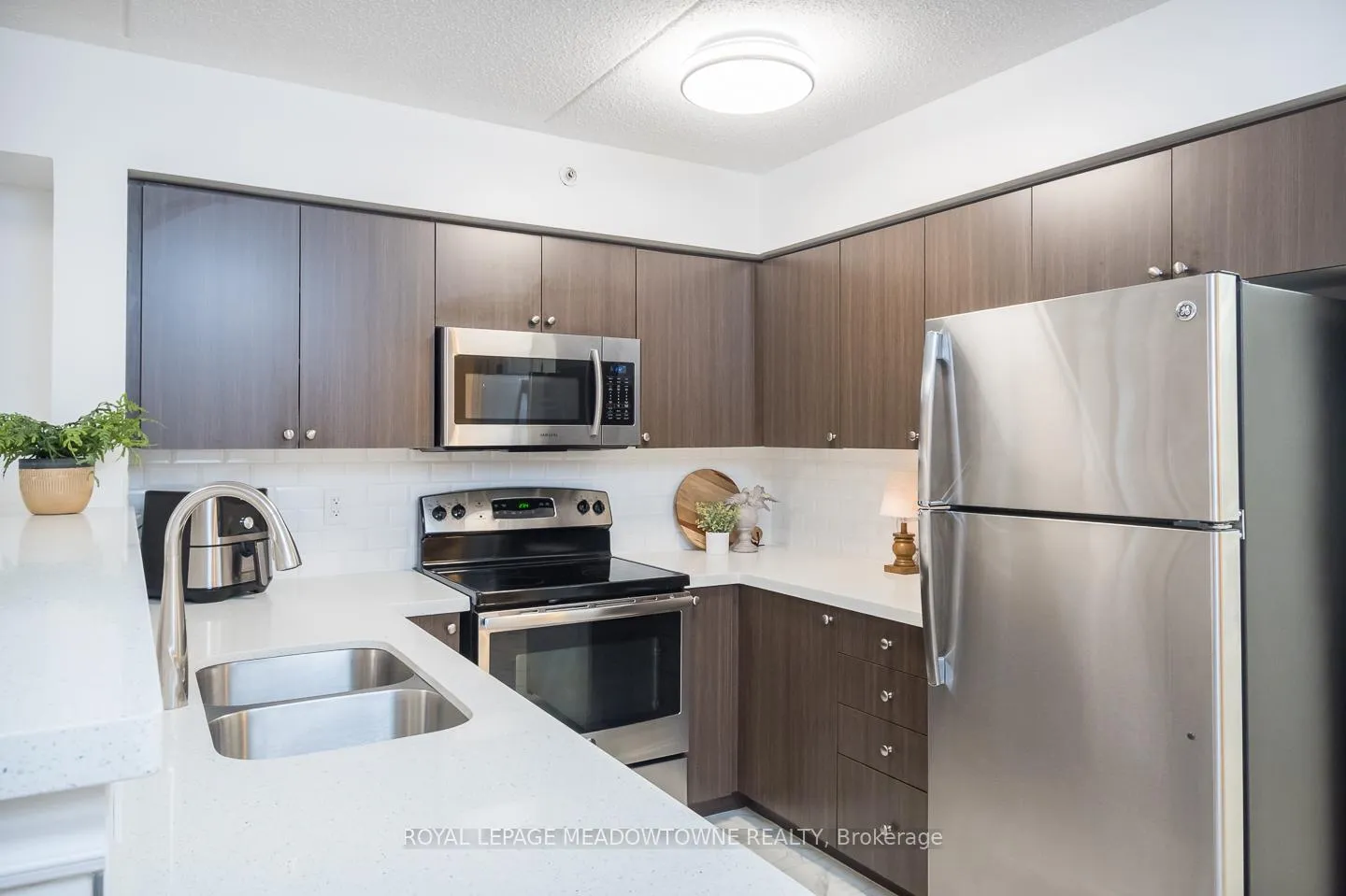 Photo 12 of Unit 312, 1440 Main Street E, Milton, Dempsey — HOMEH