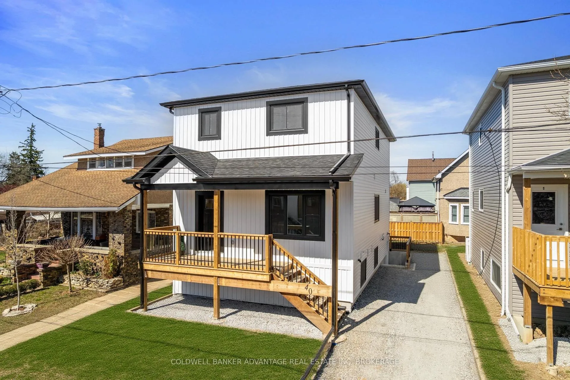Photo 2 of 40 McMaster Avenue, Welland, Welland Downtown — HOMEH