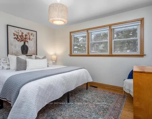 Photo 5 of 15 Gladstone Avenue, Guelph, Riverside Park — HOMEH