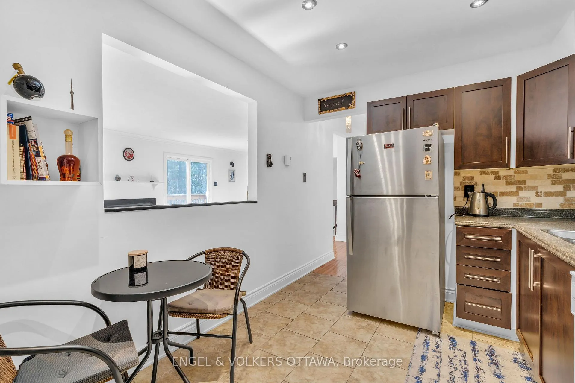 Photo 12 of Unit 7, 5 Timberview Way, Ottawa, Westcliffe Estates — HOMEH