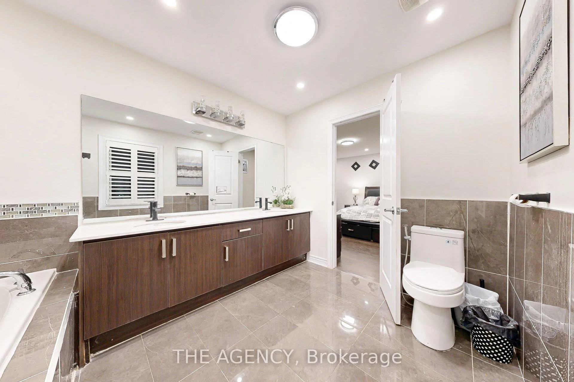 Photo 29 of 229 Andrews Trail, Milton, Clarke — HOMEH