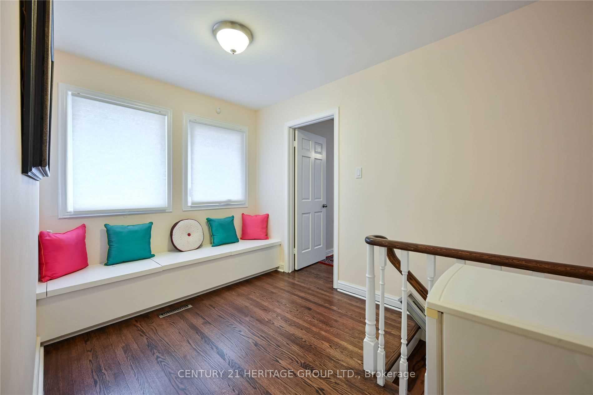 Photo 15 of 11 Hodgson Avenue, King, Pottageville — HOMEH