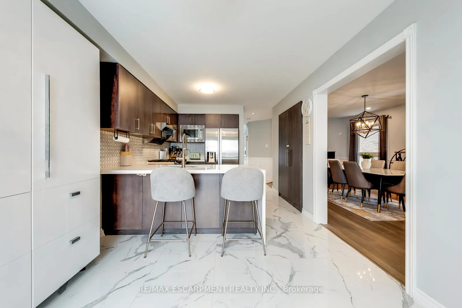 Photo 24 of 80 Beaverbrook Crescent, Vaughan, Rural Vaughan — HOMEH