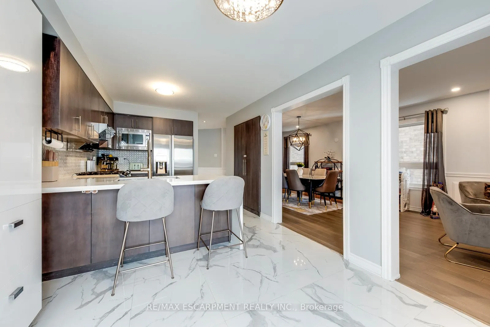 Photo 25 of 80 Beaverbrook Crescent, Vaughan, Rural Vaughan — HOMEH