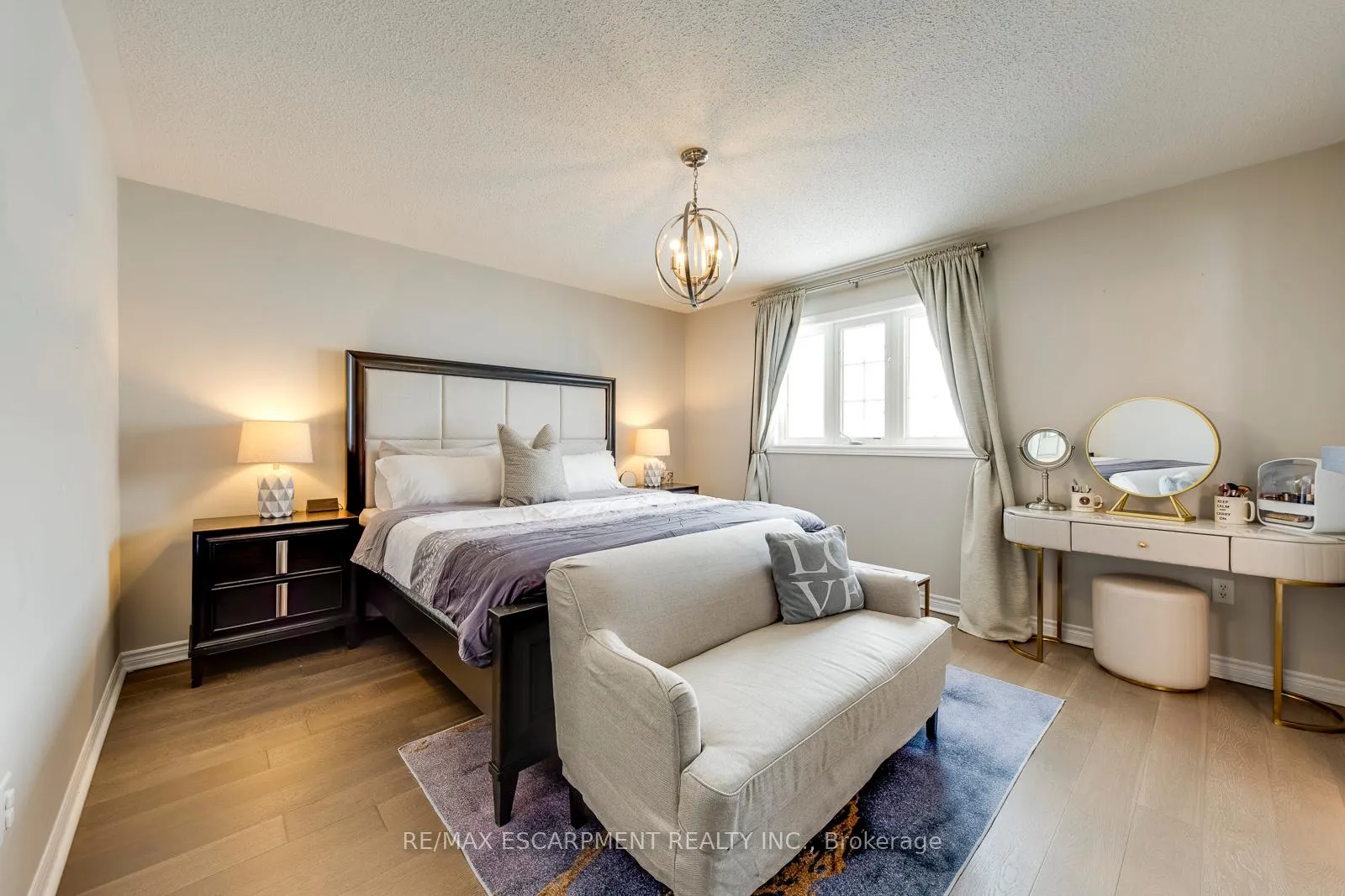 Photo 28 of 80 Beaverbrook Crescent, Vaughan, Rural Vaughan — HOMEH