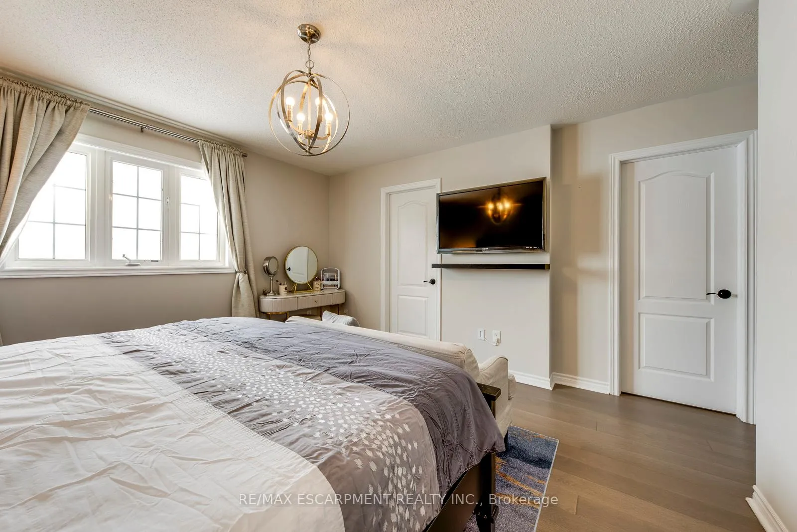 Photo 30 of 80 Beaverbrook Crescent, Vaughan, Rural Vaughan — HOMEH