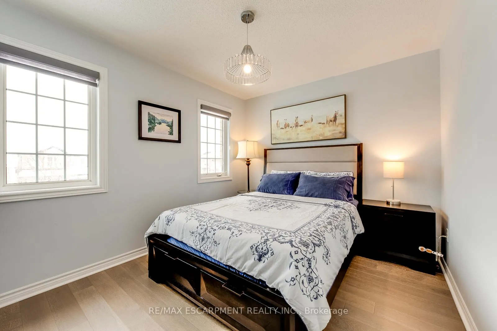 Photo 33 of 80 Beaverbrook Crescent, Vaughan, Rural Vaughan — HOMEH