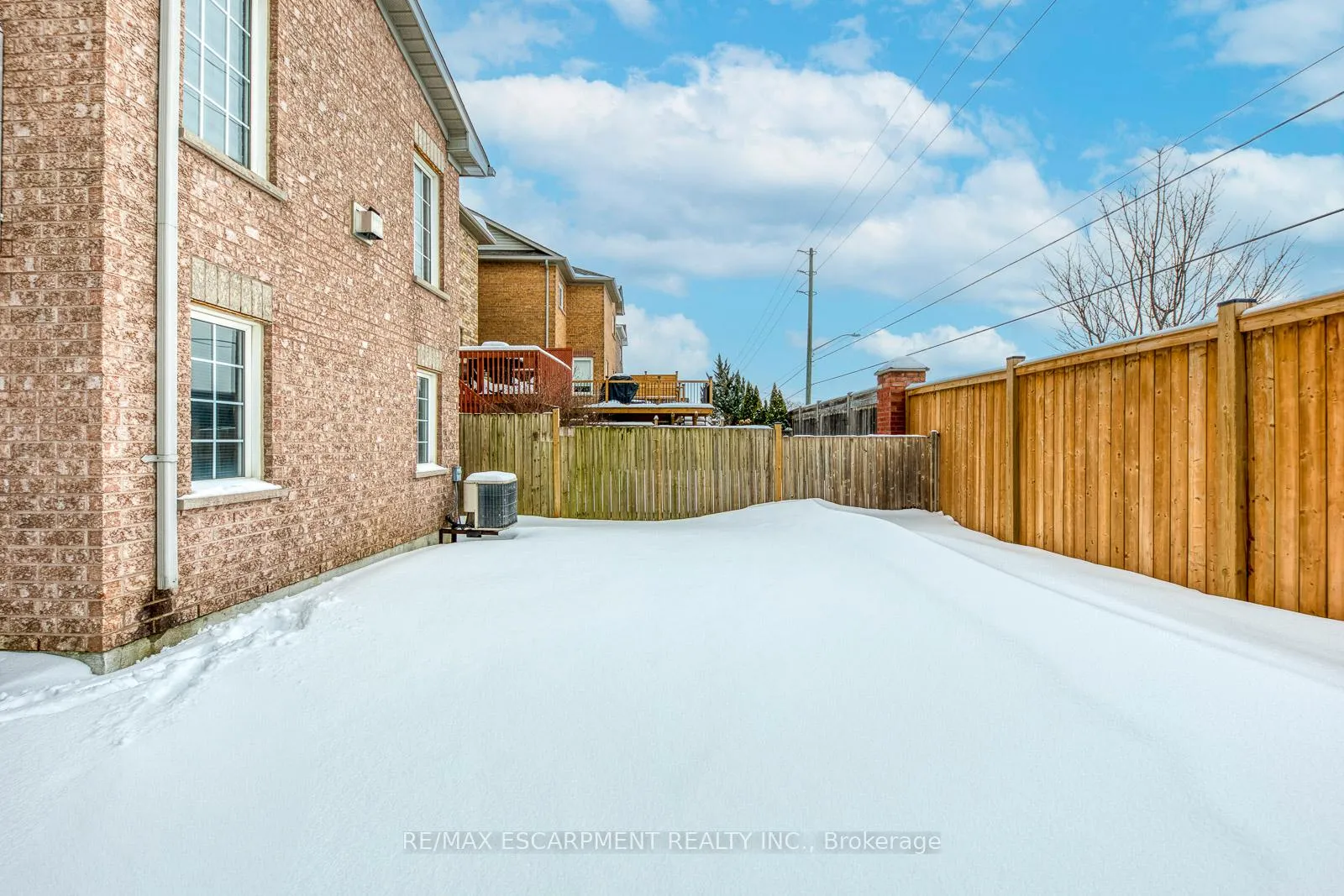 Photo 49 of 80 Beaverbrook Crescent, Vaughan, Rural Vaughan — HOMEH