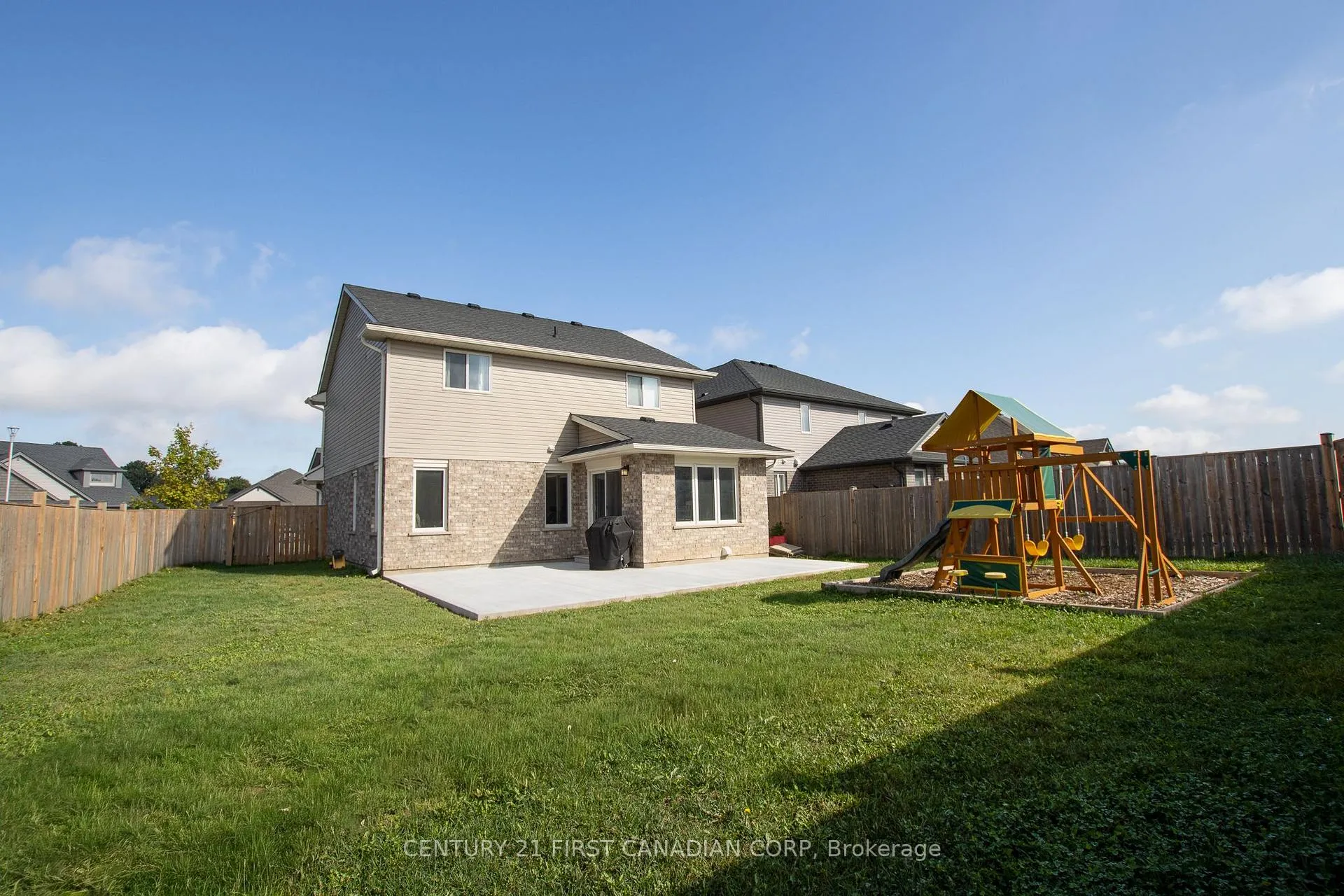 Photo 27 of 16 Arnold Street, Tillsonburg — HOMEH