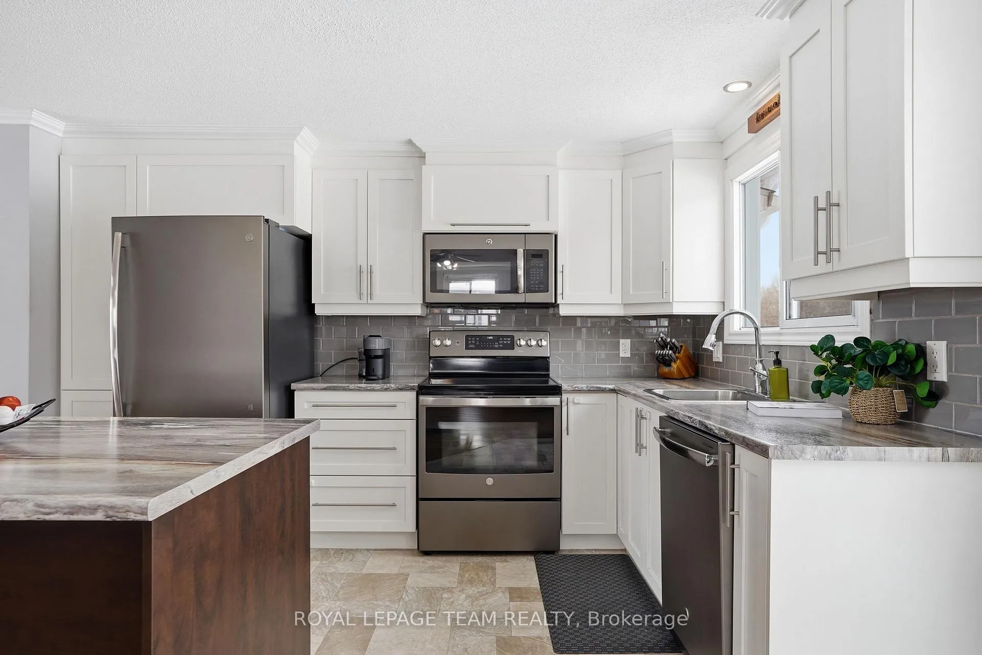 Photo 6 of 250 Pattee Road, Champlain, Champlain Twp — HOMEH