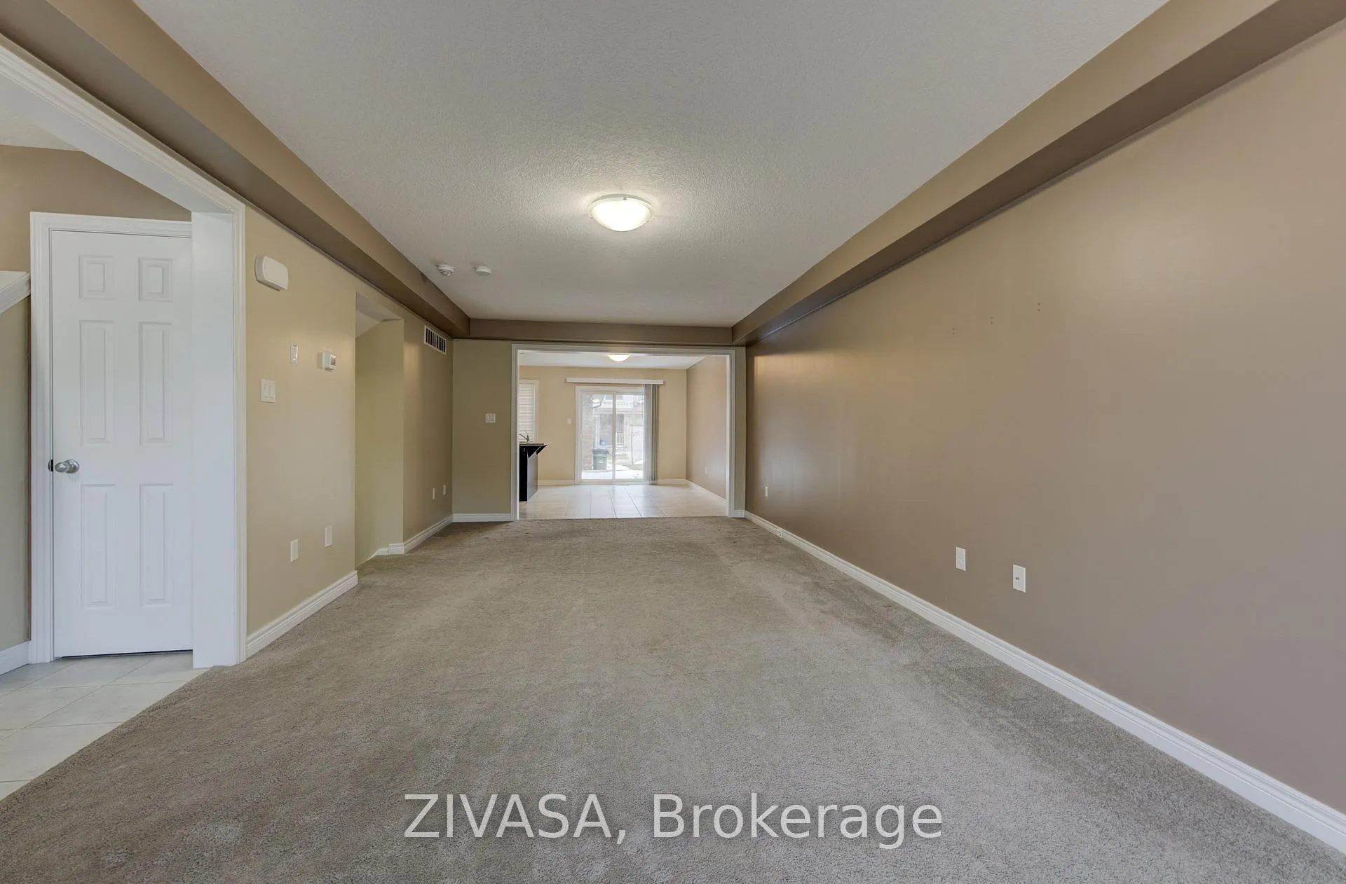 Photo 7 of Unit 32, 14 Amos Drive, Guelph, Kortright East — HOMEH
