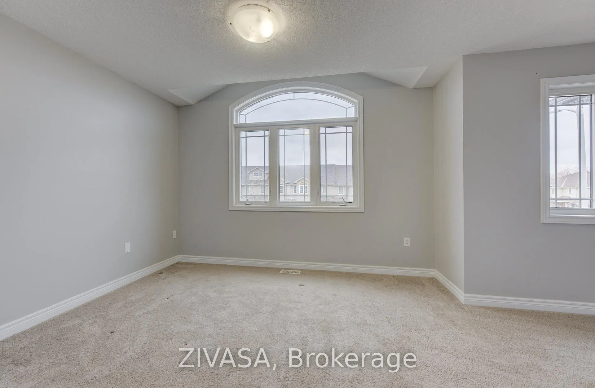 Photo 14 of Unit 32, 14 Amos Drive, Guelph, Kortright East — HOMEH