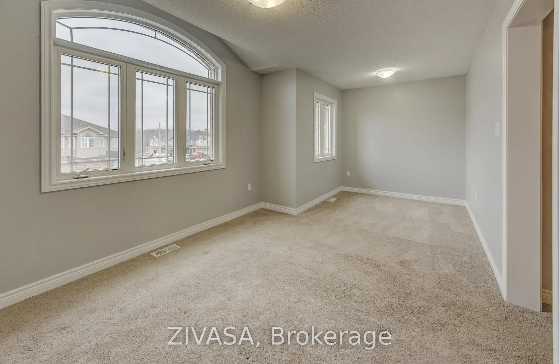 Photo 15 of Unit 32, 14 Amos Drive, Guelph, Kortright East — HOMEH