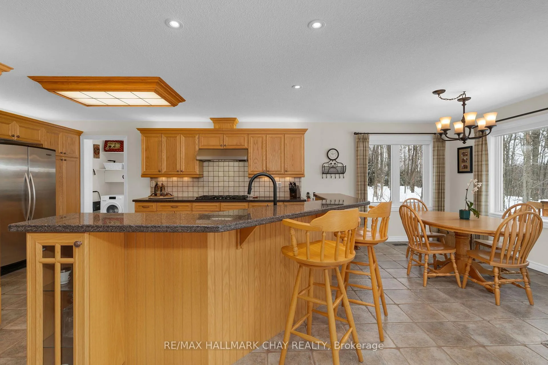 Photo 7 of 29 Maple Ridge Road, Oro-Medonte, Rural Oro-Medonte — HOMEH