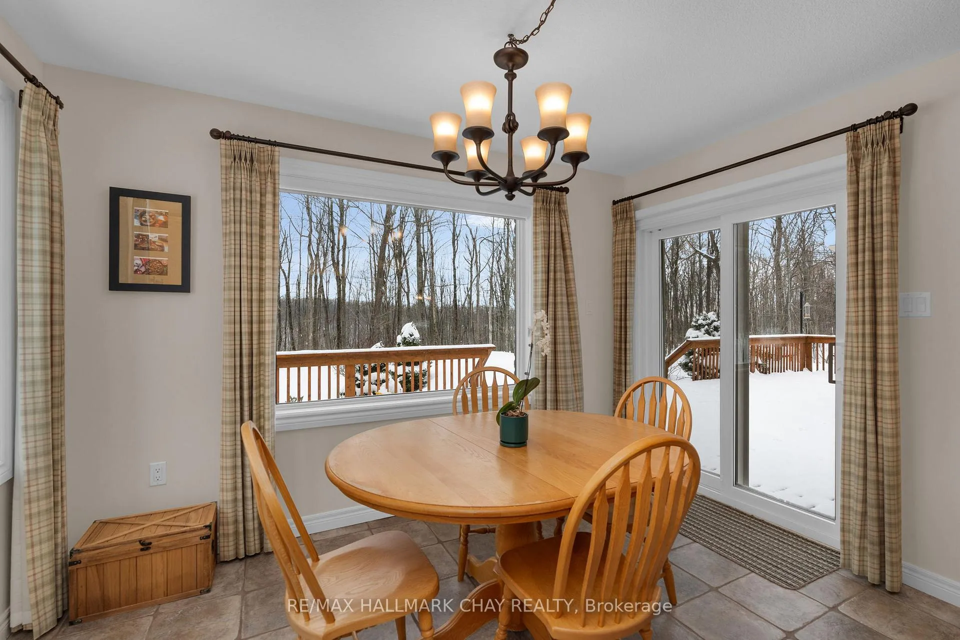 Photo 13 of 29 Maple Ridge Road, Oro-Medonte, Rural Oro-Medonte — HOMEH