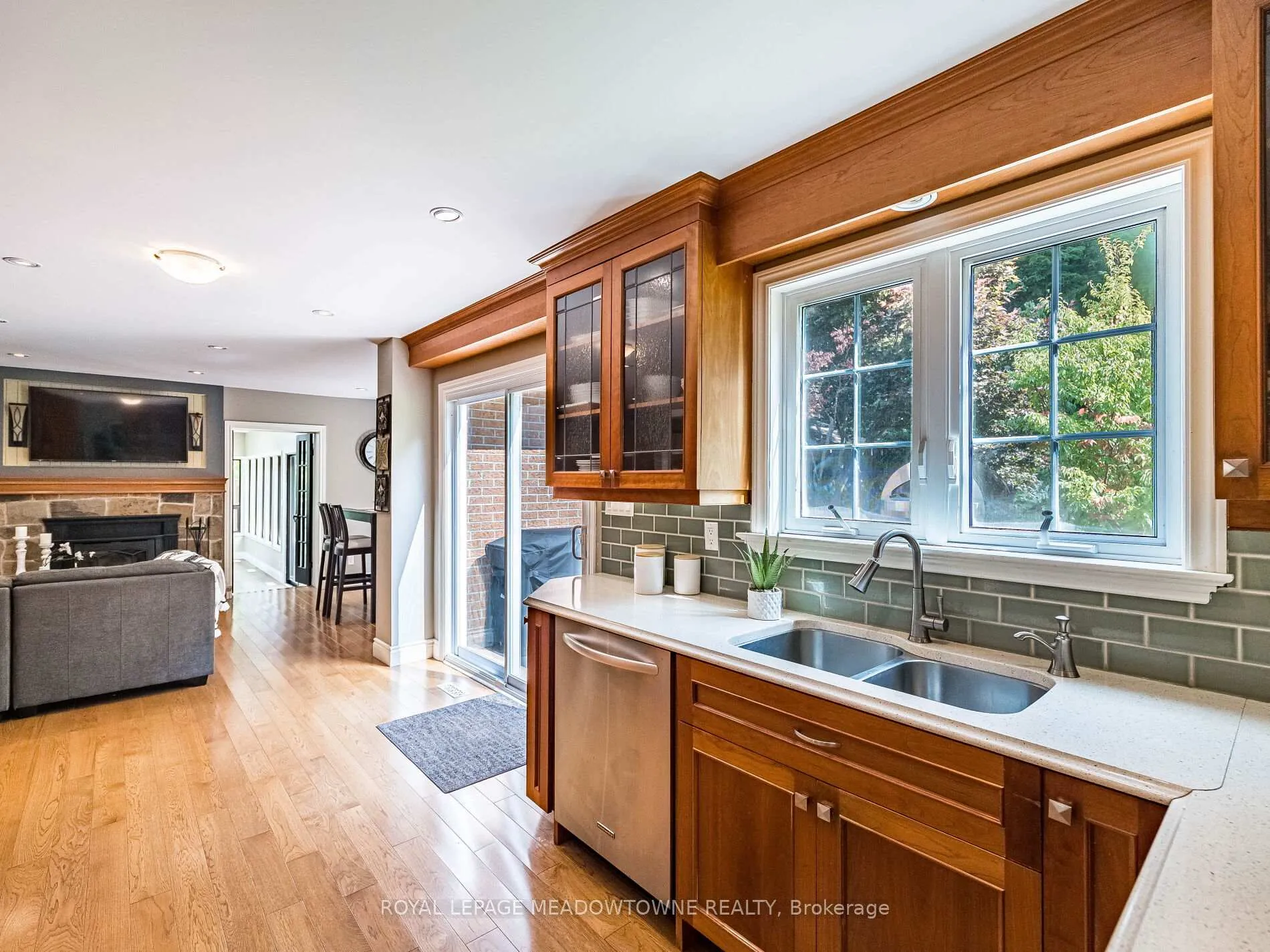 Photo 21 of 40 Hilltop Drive, Caledon, Caledon East — HOMEH