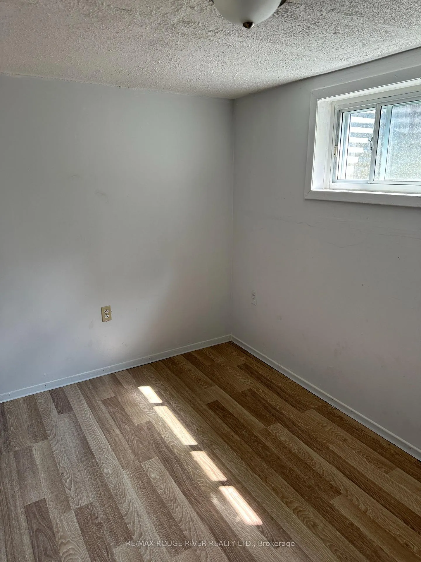 Photo 7 of Unit Basement, 27 Haileybury Drive, Scarborough, Bendale — HOMEH