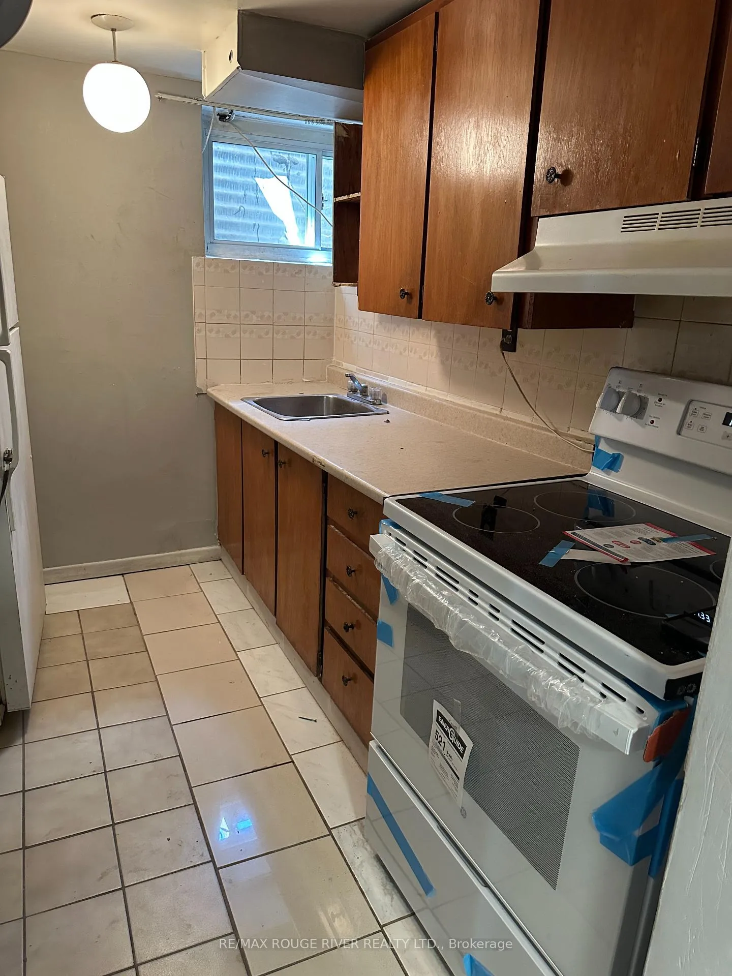 Photo 8 of Unit Basement, 27 Haileybury Drive, Scarborough, Bendale — HOMEH