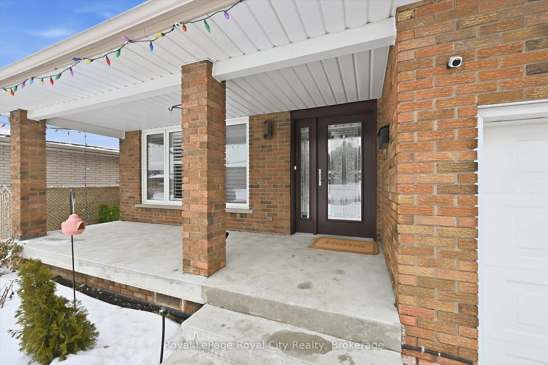 Photo 3 of 74 Summercrest Drive, Hamilton, Gershome — HOMEH
