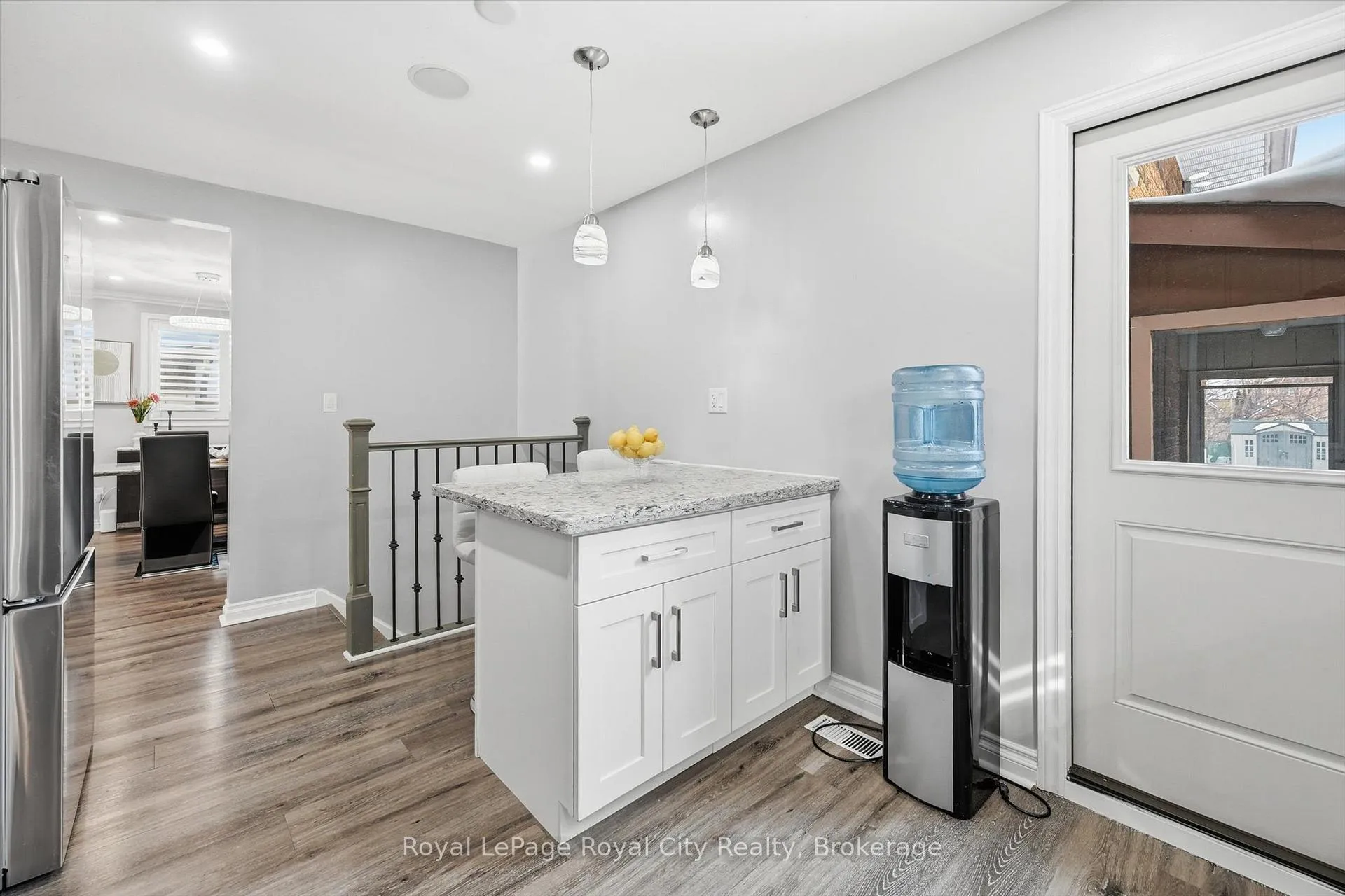 Photo 12 of 74 Summercrest Drive, Hamilton, Gershome — HOMEH