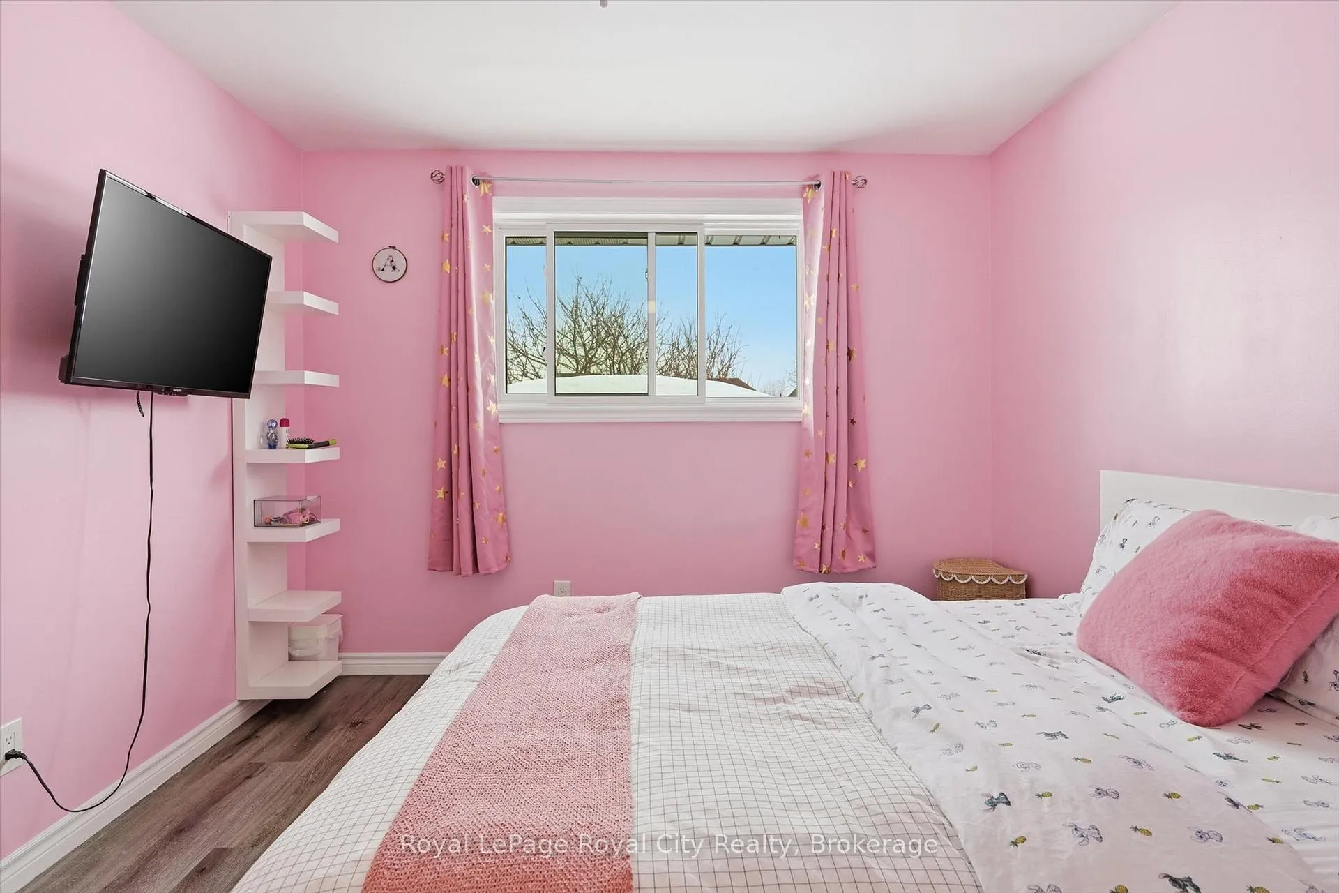 Photo 22 of 74 Summercrest Drive, Hamilton, Gershome — HOMEH