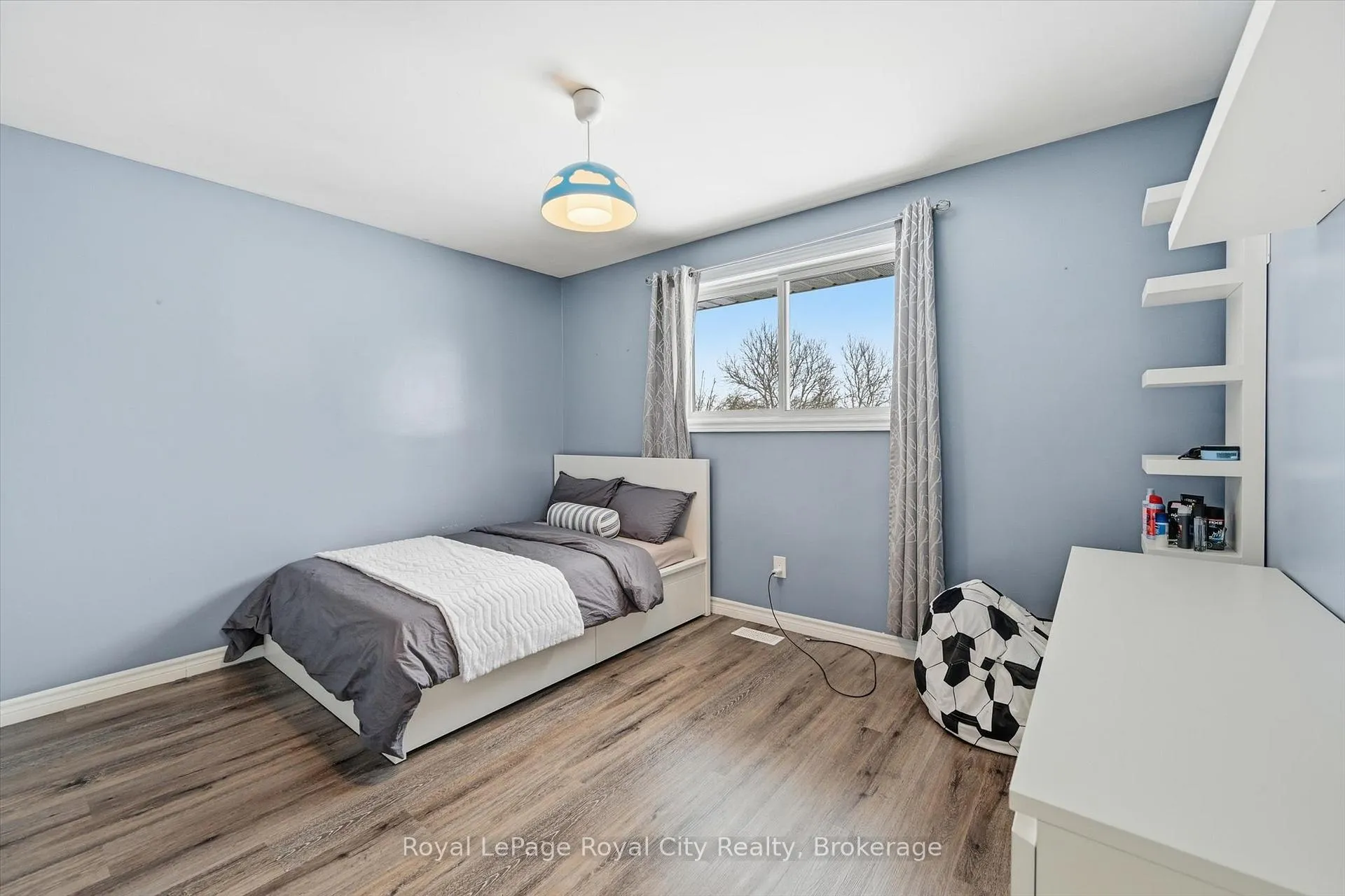 Photo 24 of 74 Summercrest Drive, Hamilton, Gershome — HOMEH