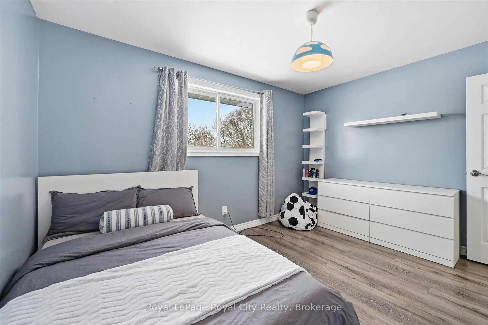 Photo 25 of 74 Summercrest Drive, Hamilton, Gershome — HOMEH