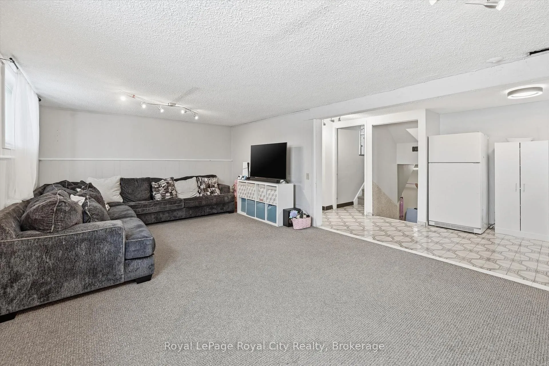 Photo 30 of 74 Summercrest Drive, Hamilton, Gershome — HOMEH