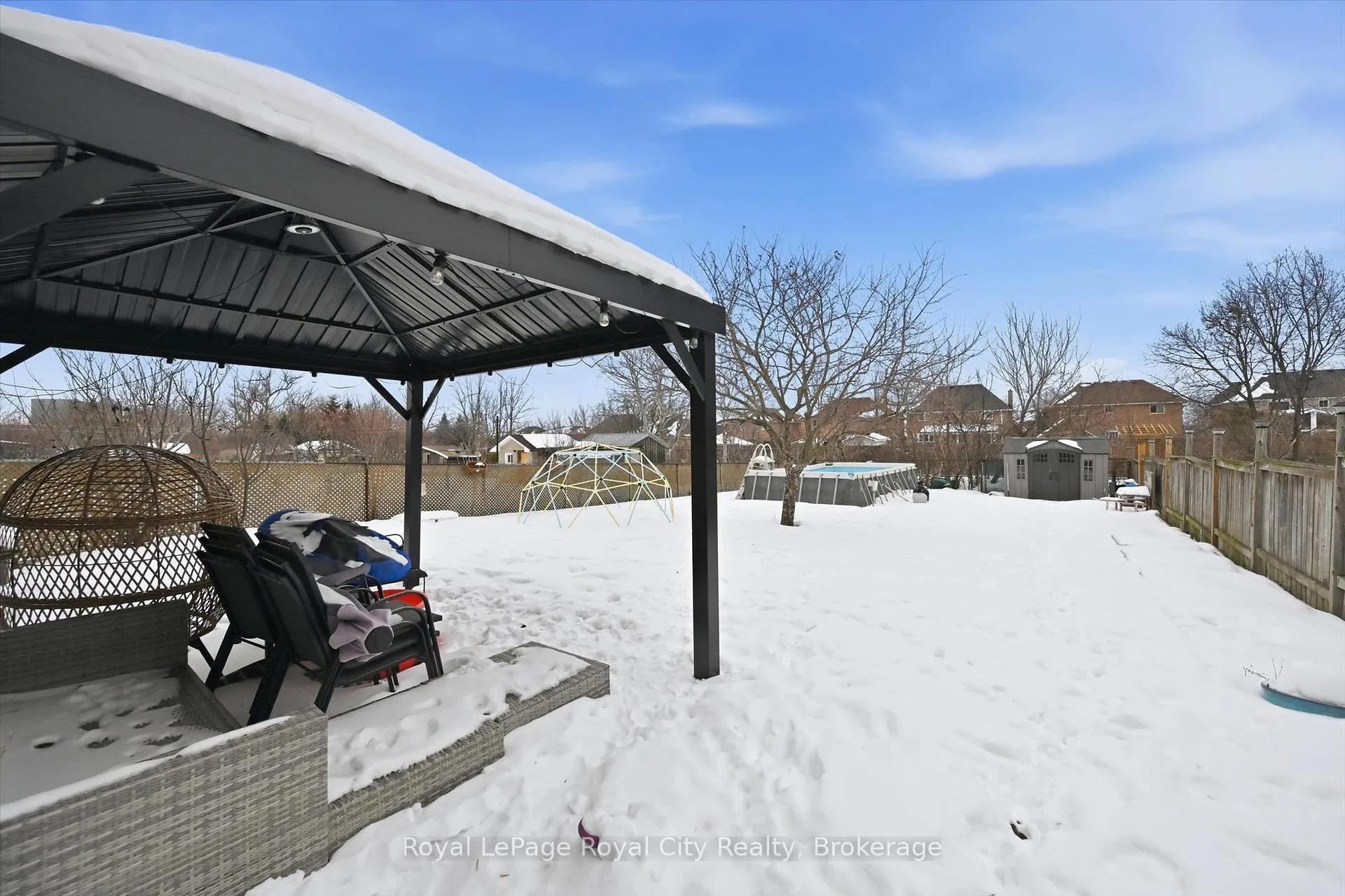 Photo 39 of 74 Summercrest Drive, Hamilton, Gershome — HOMEH