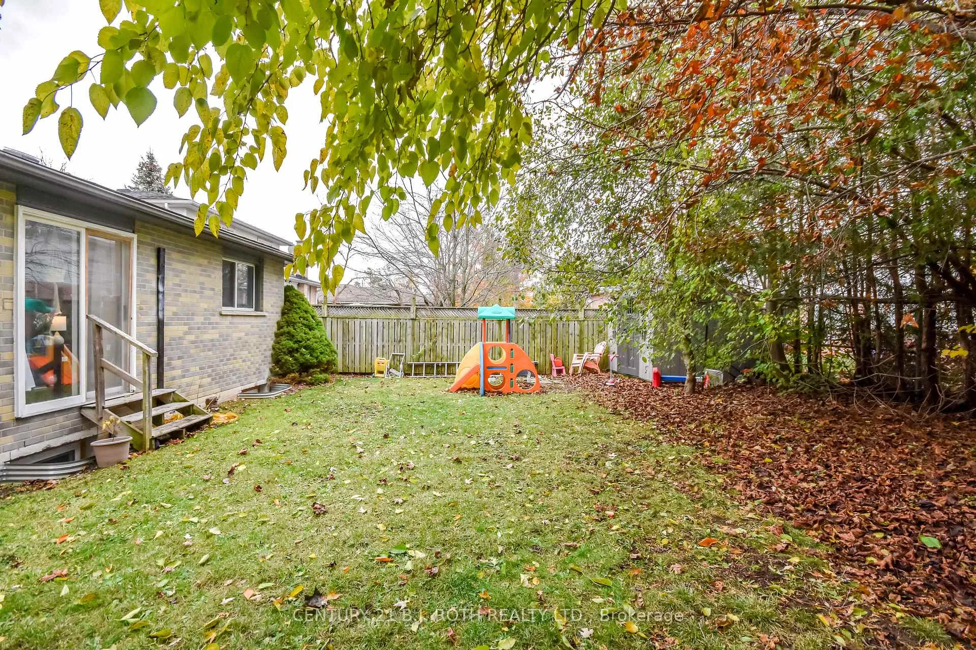 Photo 45 of 75 Bernick Drive, Barrie, Grove East — HOMEH